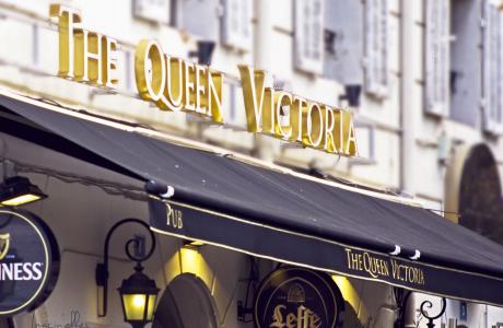 Le Bar-Pub The Queen Victoria à Marseille 1 - L'extérieur