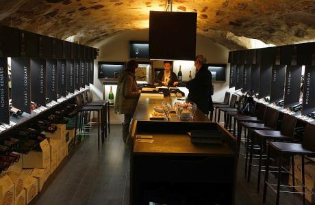 Le bar à champagne les Dilettantes à Paris 6 - La cave