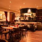 Le Bar-Restaurant le Dellac à Paris 9 - La salle du fond