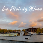 La péniche Melody Blues, le lieu parfait pour une soirée inoubliable sur la Seine à Paris.