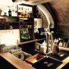 Le Bar le Au Petit Moulin à Paris 9 - Le bar du sous-sol