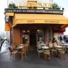 Le Bar-Pub le Lux Bar à Paris 18 - La devanture