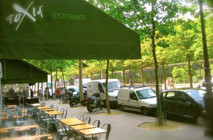 Le Bar-Restaurant le Fuxia Médicis à Paris 6 - La terrasse