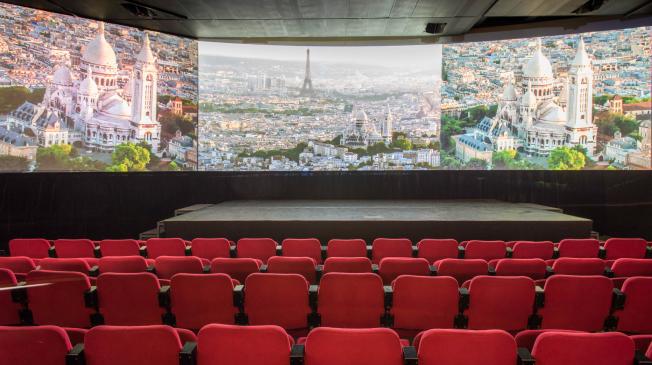 Louer ou privatiser salle de séminaire ou bar avec projection Paris centre