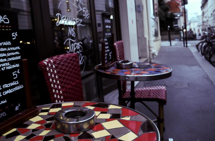 Le Bar les Eléments à Paris 18 - La terrasse
