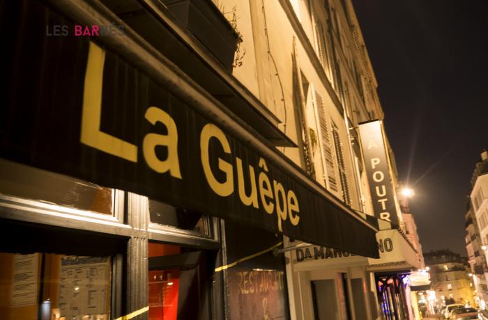 Le Bar-Pub la Guêpe à Paris 18 - La devanture