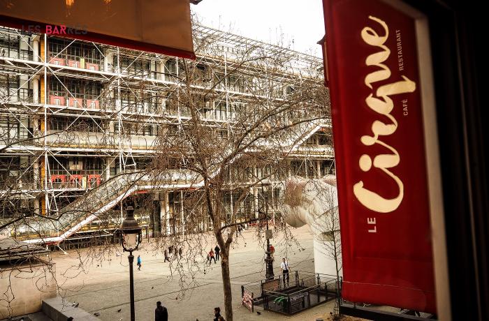 Le Restaurant le Cirque à Paris 4 - Difficile d'être mieux situer