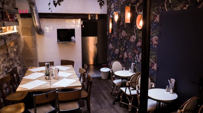 Le Bar-Restaurant l'Atelier Popeille à Paris 1 - Le fond de la salle