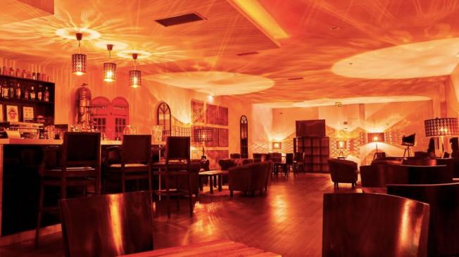 Le Bar le Cercle Conan Doyle à Paris 11 - La salle principale