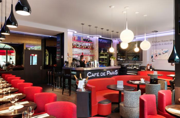 Le Bar-Restaurant le Café de Paris à Paris 8 - Le bar