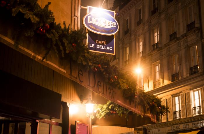 Le Bar-Restaurant le Dellac à Paris 9 - La devanture