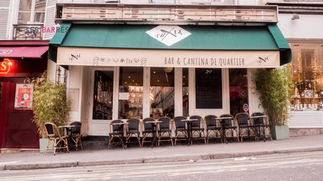 Le Bar-Restaurant le Fuxia Martyrs 25 à Paris 9 - La devanture