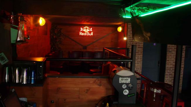 Le Bar-Pub l'Engrenage à Nantes - Le bar