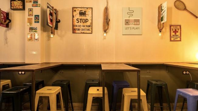 Le Bar-Pub le Monsieur le zinc Odéon à Paris 6 - Un voyage gastronomique garanti