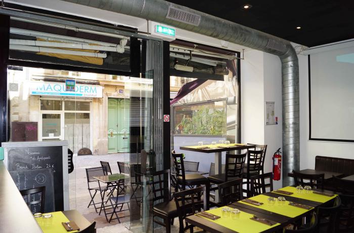 Le Restaurant l'Antipasti à Paris 1 - Vu de l'intérieur