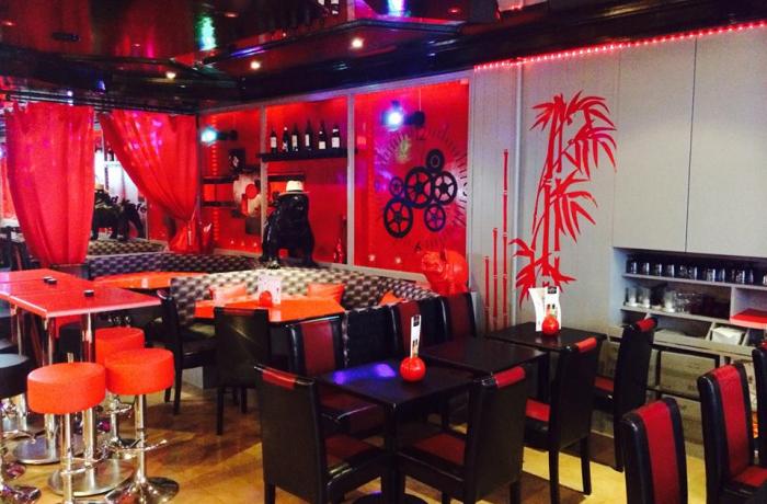 Le Bar-Restaurant le Red Kafé à Nice - La totalité de l'établissement