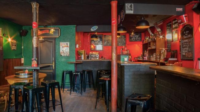 Le Bar-Pub The Local à Paris 5 - La totalité de l'établissement