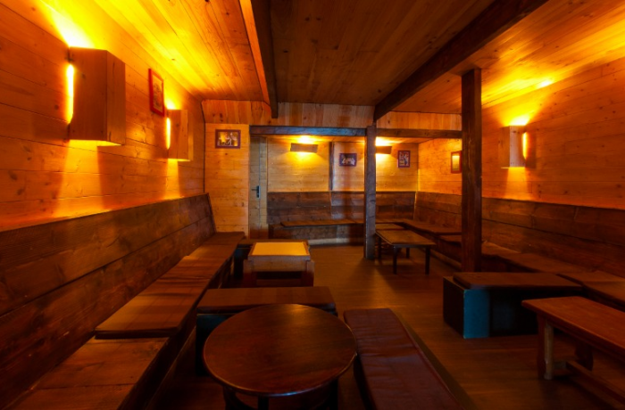 Le Bar-Pub la Scierie à Nantes - Le fond du bar