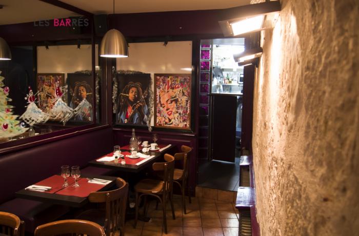 Le Bar-Restaurant le Chez Bibi à Paris 9 - Le fond de la salle