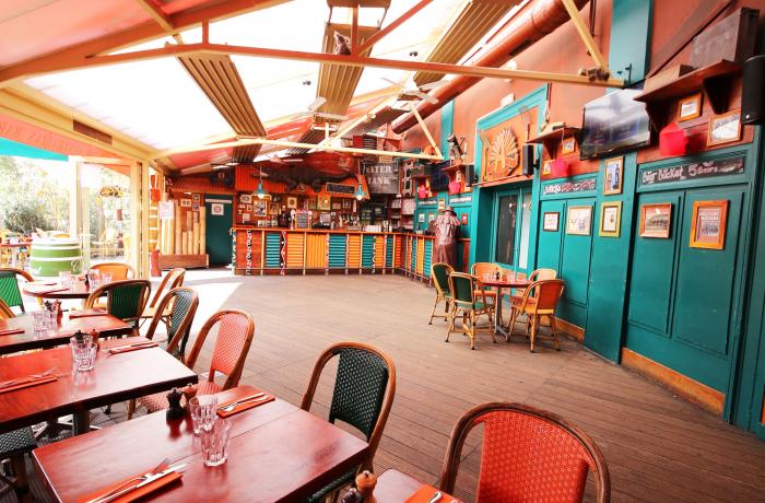 Le Bar-Restaurant le Café OZ Denfert-Rochereau à Paris 14 - La terrasse