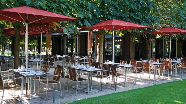 Le Bar-Restaurant le Café des marronniers à Paris 1 - La terrasse