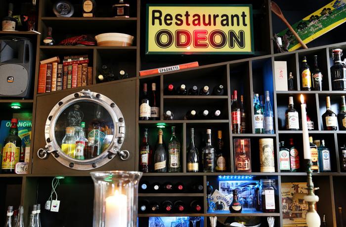 Le Bar-Restaurant le Café de l'Odéon à Genève - Le Café de l'Odéon