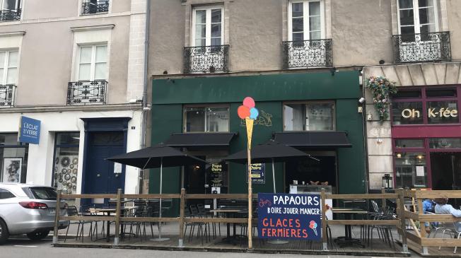 Réserver ou Privatiser Bar Restaurant Bistrot Nantes Chez PapaOurs - la terrasse