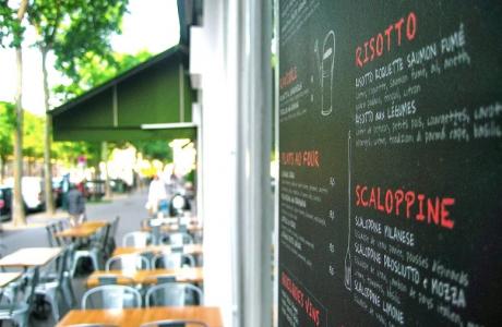 Le Bar-Restaurant le Fuxia Médicis à Paris 6 - La terrasse