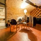 Le Bar le Blue Note à Paris 18 - Un espace de la cave voutée
