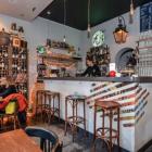 Le Bar-Restaurant le Verre Taquin à Paris 10 - L'espace du fond