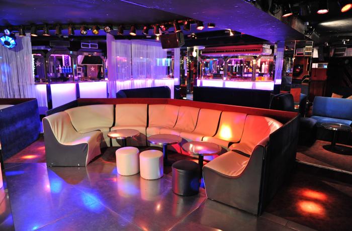 Le Club le Titan à Paris 9 - Les espaces
