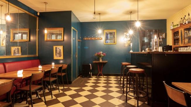 Le bar les Flibustiers à Paris 10 - La salle principale