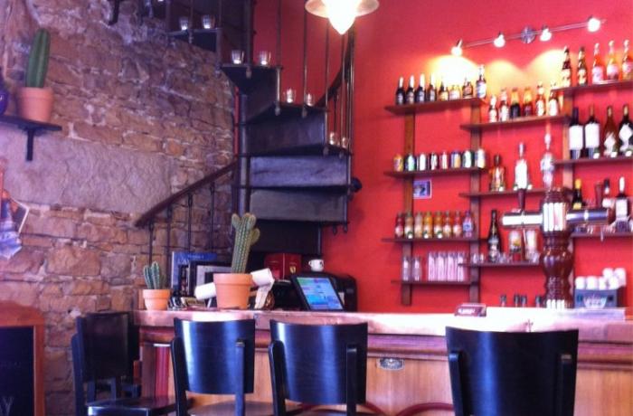 Le Bar-Restaurant le Tu Esquina à Lyon 1 - Le rez-de-chaussée