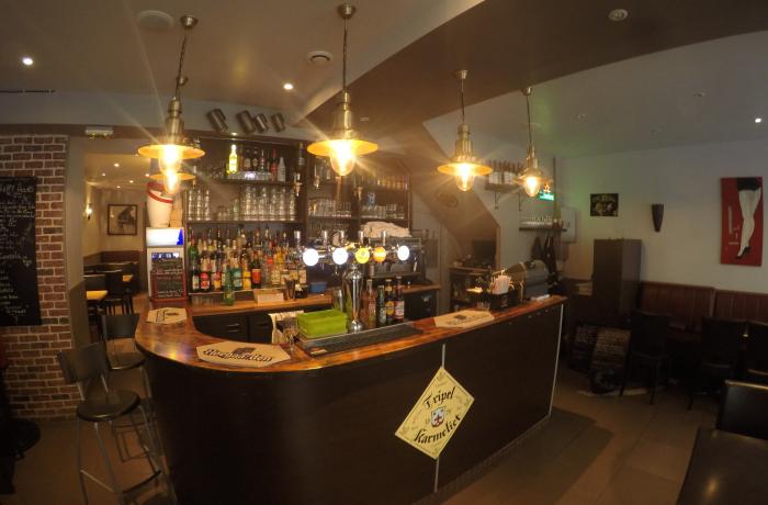 Le Bar l'Au Taquet à Paris 9 - Le bar
