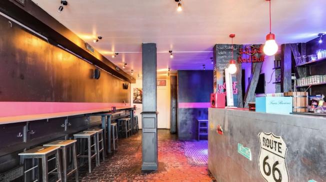Le Bar-Pub le B58 à Paris 9 -  L'établissement