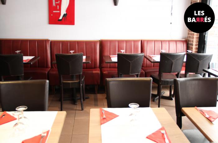 Le Bar l'Au Taquet à Paris 9 - La salle principale