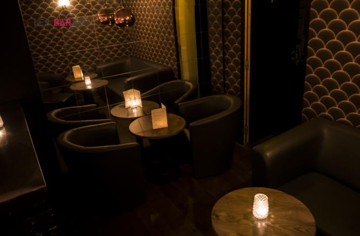 Le Bar le Superb' à Paris 2 - Le coin cosy
