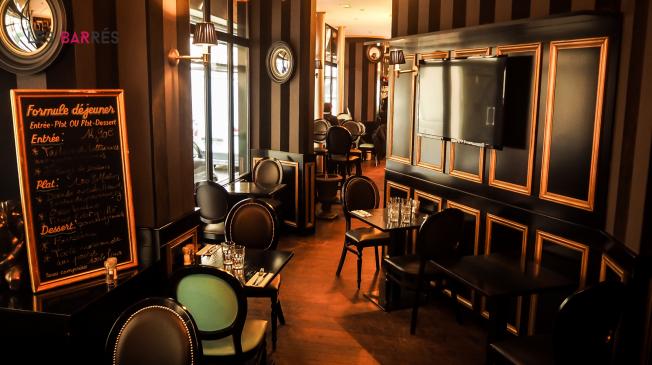 Le Bar l'Adresse à Paris 3 - Le couloir de la salle du fond