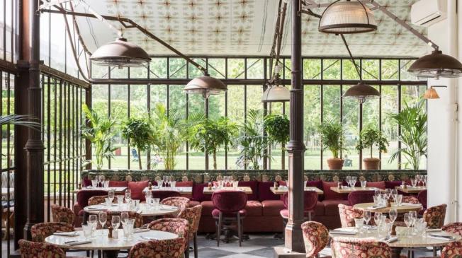 Le Restaurant l'Île à Issy-les-Moulineaux - La salle