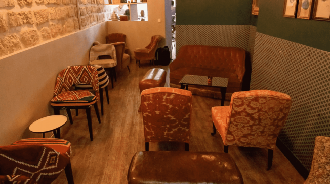 Le Bar le Persifleur à Paris 18 - La Salle Principale