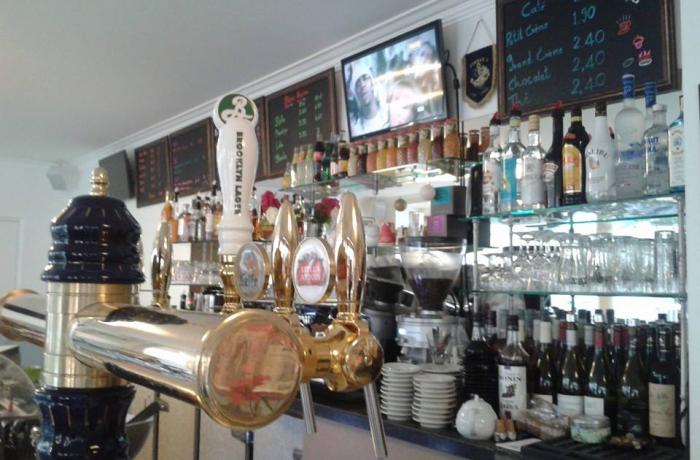 Le Restaurant la Chope de la Poste à Paris 15 - Le bar
