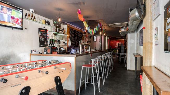 Privatiser un bar à Bastille