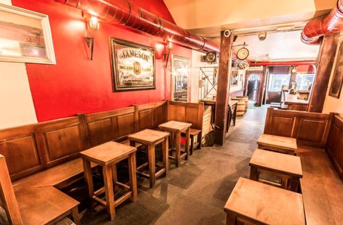 Le Bar-Pub Le Bar-Pub The Hop's à Paris 6 - Le rez-de-chaussée