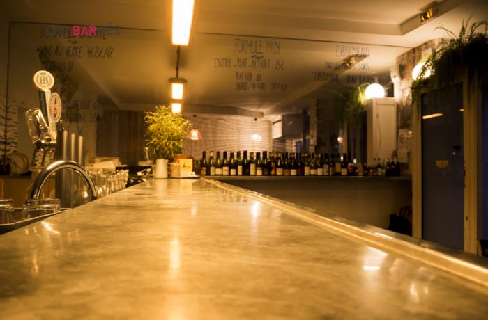 Le Bar-Restaurant le Dune à Paris 11 - Le bar