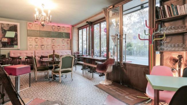 réserver le bar le bébé à paris
