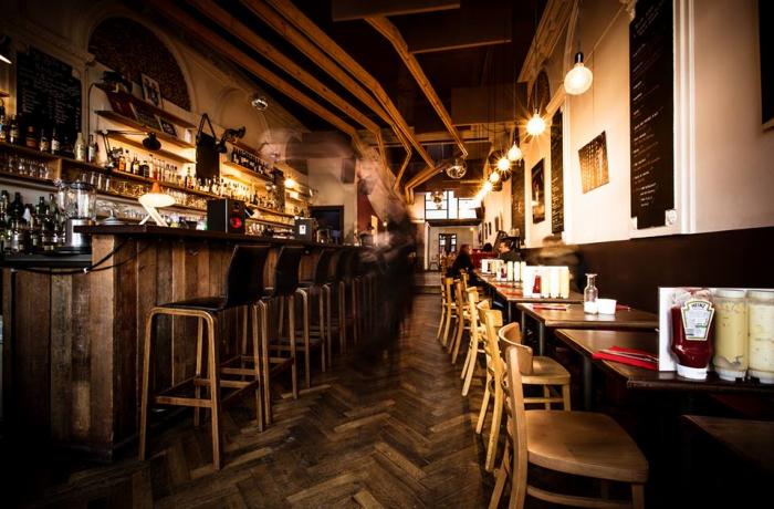 Le Bar l'Amour Fou à Bruxelles - La salle principale