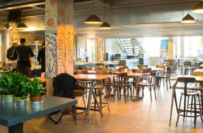 Le Bar-Restaurant le Café A à Paris 10 - L'intérieur