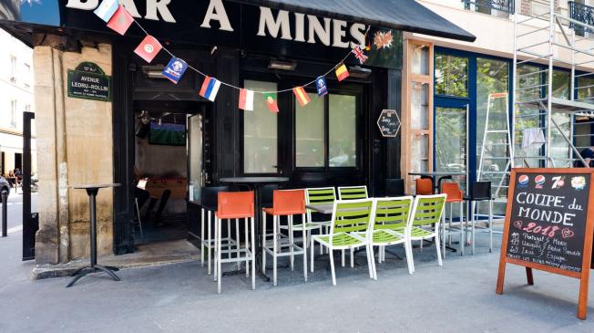 Privatiser un bar à Bastille