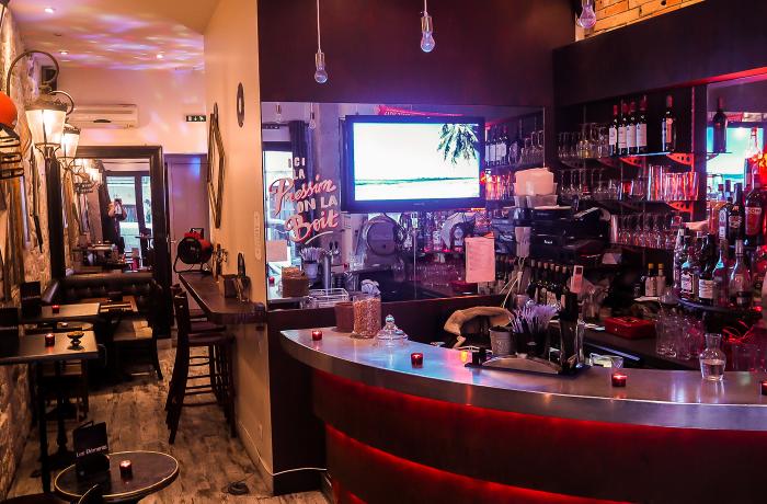 Le Bar les Eléments à Paris 18 - Le bar