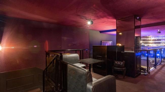 Le Bar-Club le Scarlett à Paris 6 - La totalité de l'établissement